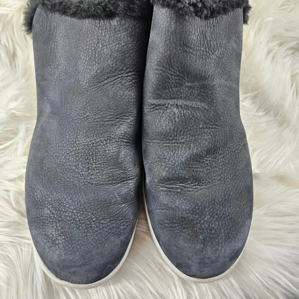 Olukai Chelsea Booties Womens 11 Black Leather Faux Fur Slip‎ On Comfort Kamau